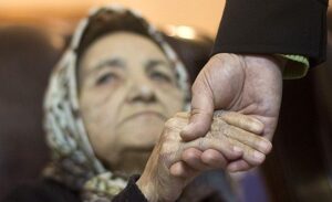 نگهداری سالمند