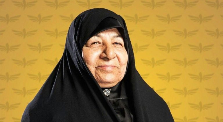 عصمت احمدیان