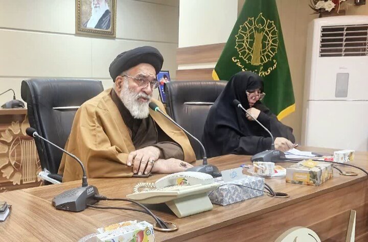 محمودی
