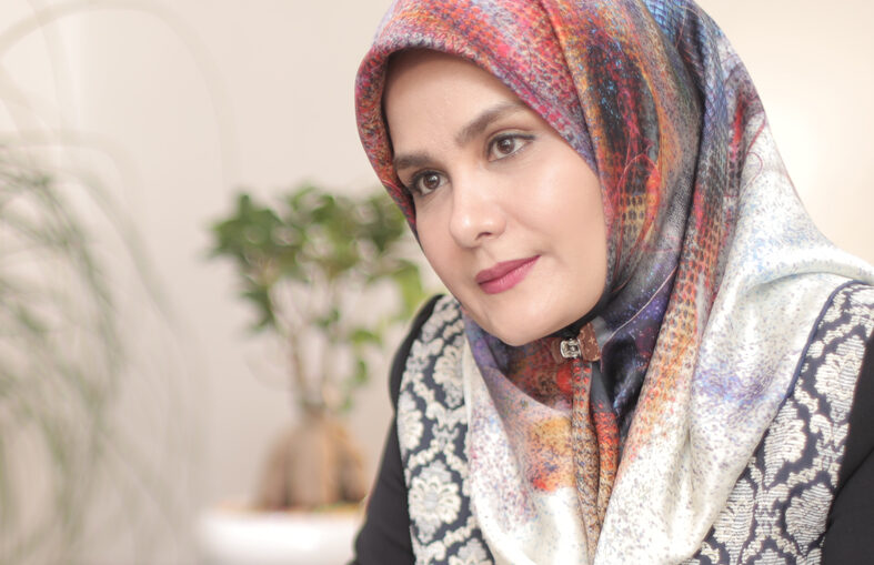 دکتر زنتیک مریم اسلامی