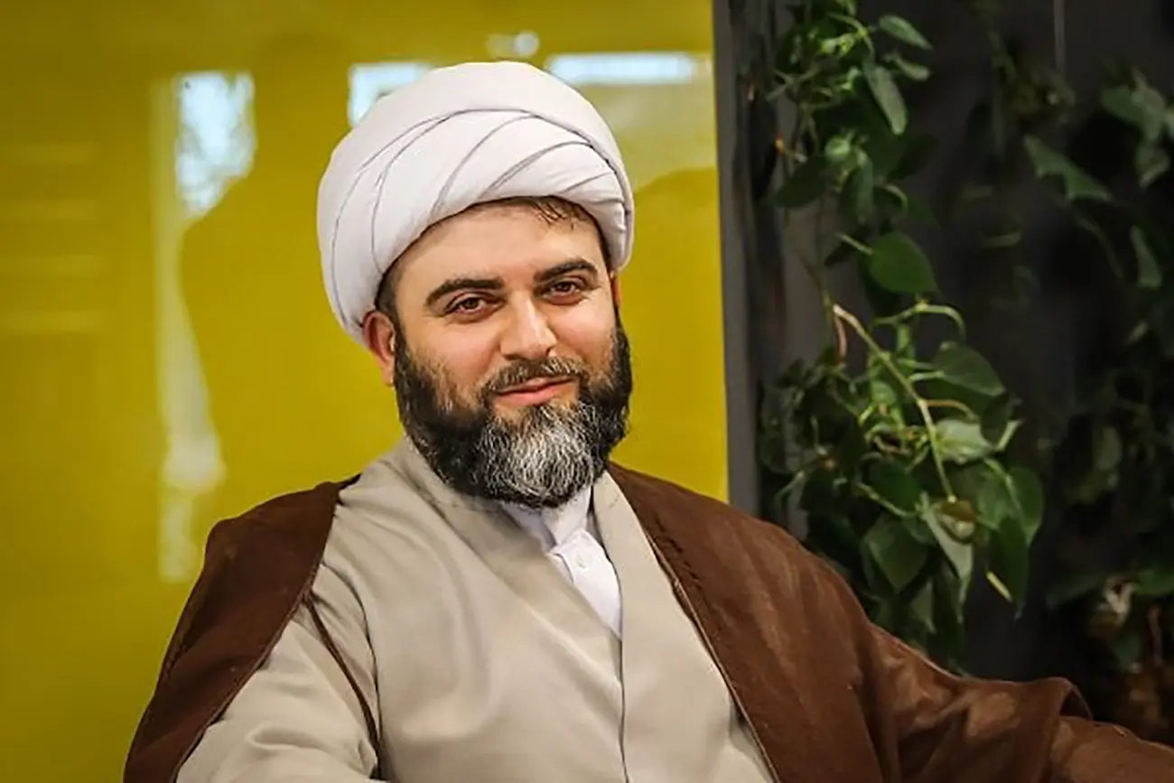 قمی