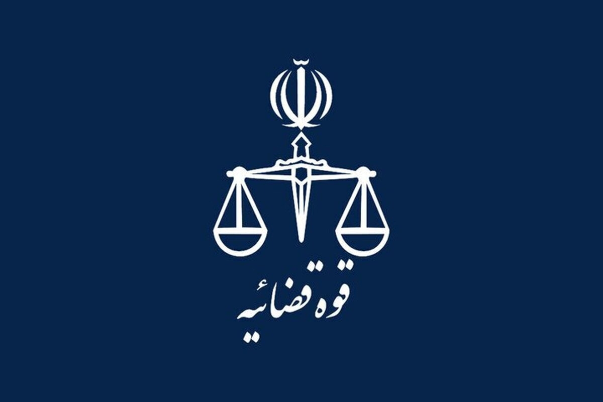 الزام زنان به استفاده از چادر ممنوع است